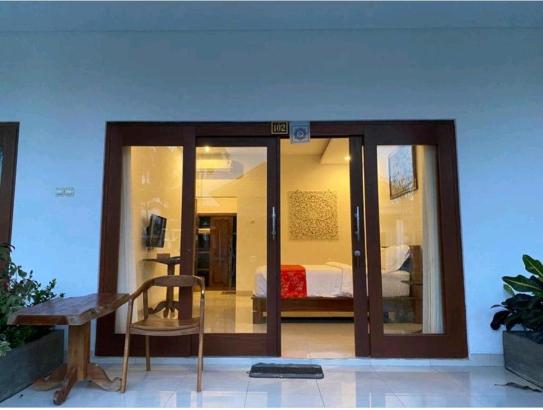 Villa Popolan And Guest House Ubud Extérieur photo